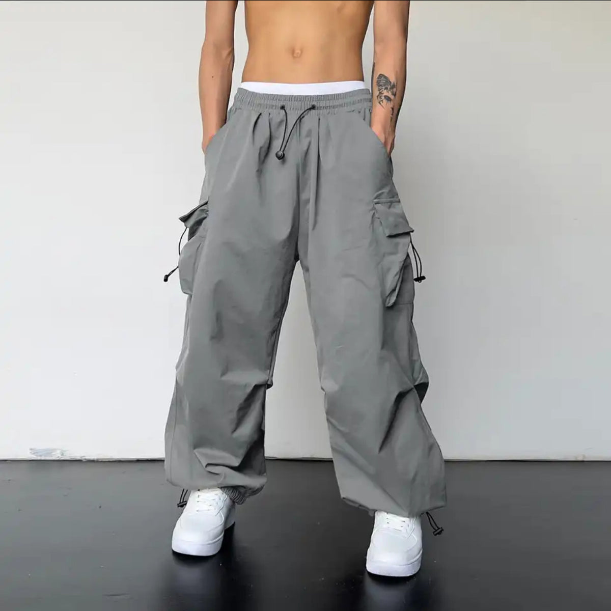 Men's High-Waisted Cargo Pants