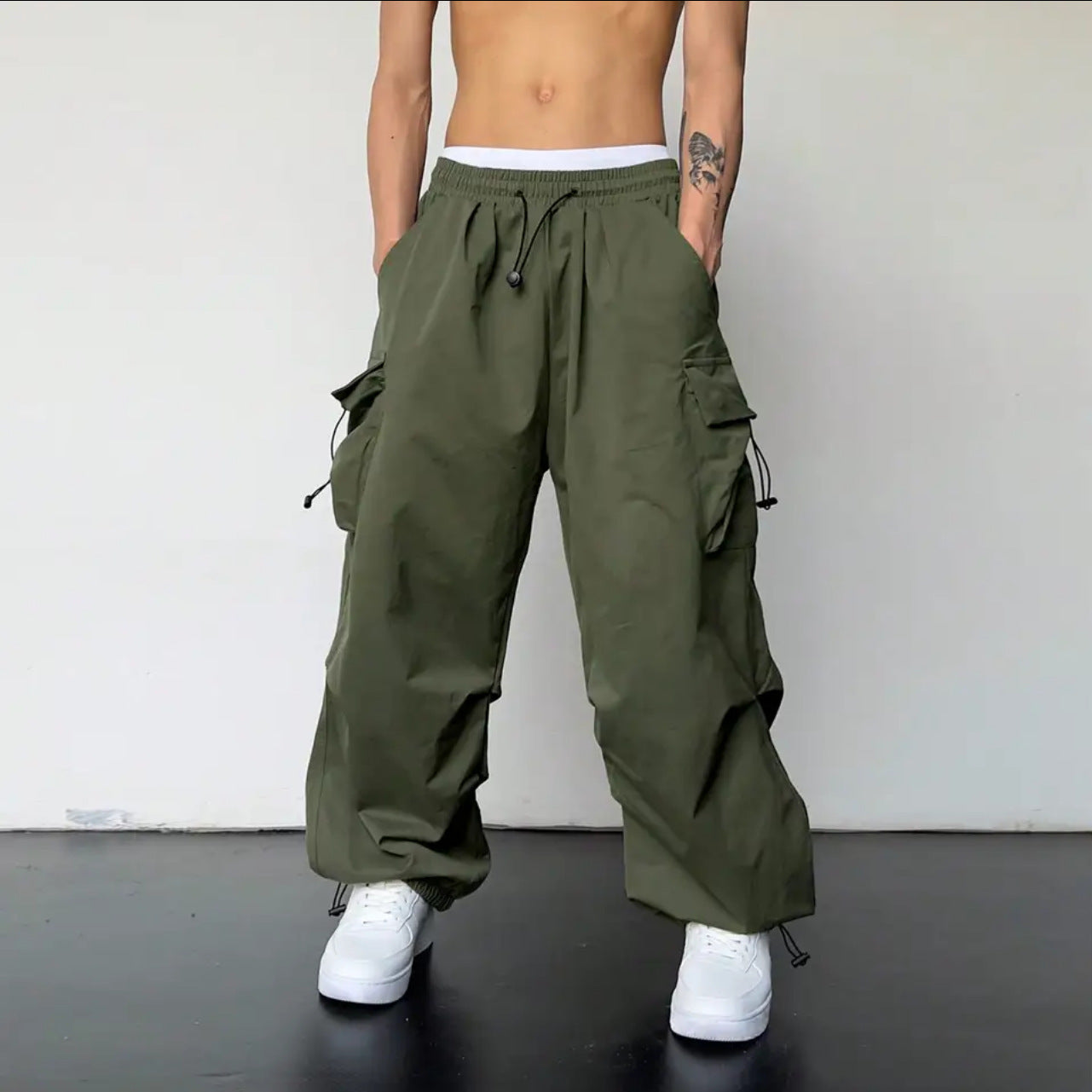 Men's High-Waisted Cargo Pants